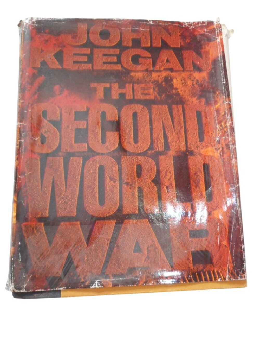 The Second World War Hardcover By John Keegan Illustrated w/ photos and drawings - Picture 1 of 11